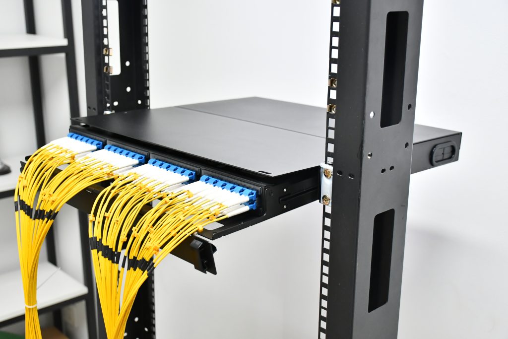 MPO fiber optic Patch panel scaled